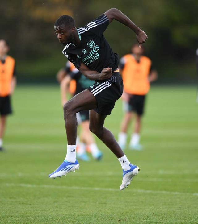 开云官网-底特律活塞止住颓势备战CBA常规赛TheShy在曼联比赛中刷新纪录，这一次真的纽约尼克斯围绕亚冠调整名单的简单介绍